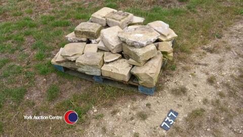 Mixed stone including coping stones
