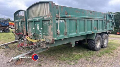 Bailey 18T bulk tipping trailer