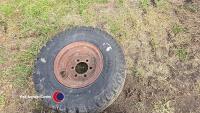 Pair of implement wheels, 10.0/80-12 - 3