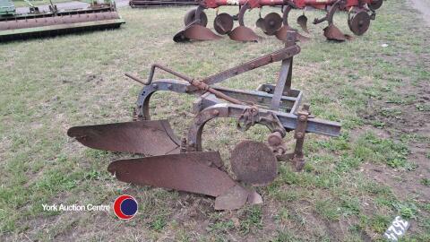 2F plough