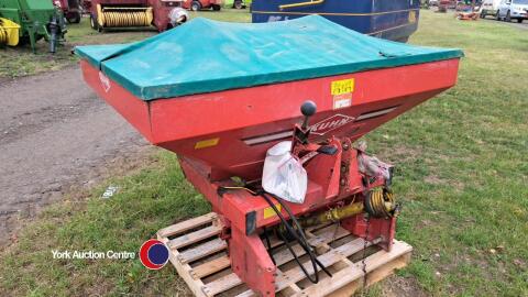Kuhn ZSA800 fertiliser spreader, D/A hyrdaulics, hopper cover, park stand, switch for area meter, instruction book