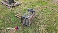 Front weight box - 4