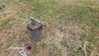Grease barrel