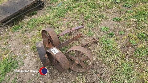 4 x cast wheels