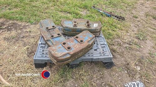 5 old Ford tractor weights