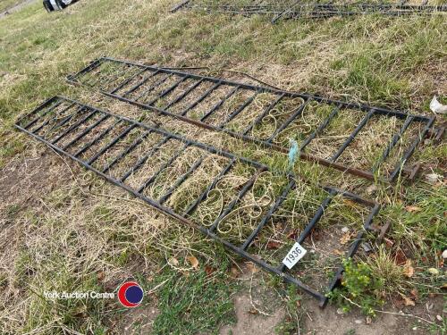2 Iron wall railings, decorative panels for above brick wall, 2300mm x 350mm