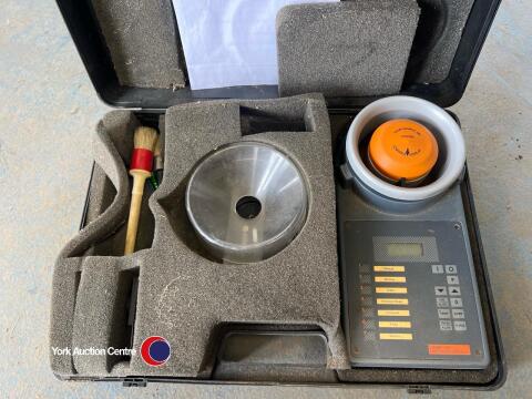 Sinar TM grain moisture analysers