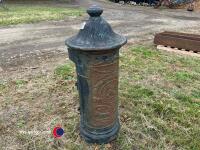 Cast iron post box - 3