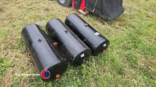 3 x trailer air tanks