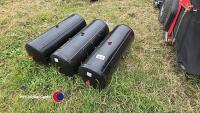 3 x trailer air tanks - 3