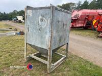 Galvanised 1T grain bin - 3