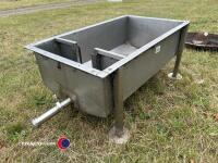 Stainless steel water trough - 4
