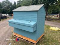 5ft 4in x 4ft x 5ft 7in high poultry house with nest boxes, treated wood and painted, new - 4