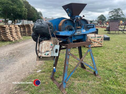 Hunt single phase roller mill