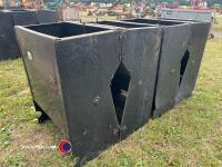 4 x 2 space feed hoppers - 2