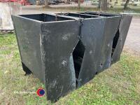 4 x 2 space feed hoppers - 3