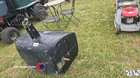 650kg front weight block