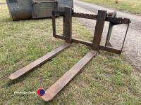 Manitou pallet tines