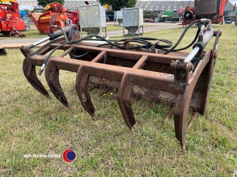 Skid steer muck grab, 2010