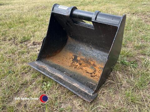 Mini digger bucket