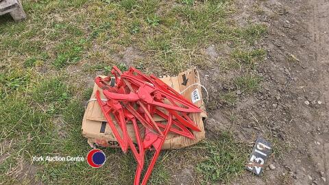 Quantity of combine lifters, heavy duty pea lifters made by Spaldings, as new.
