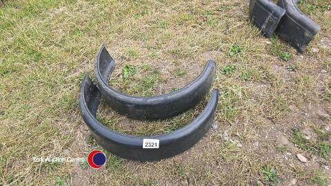 Pair of trailer mudguards