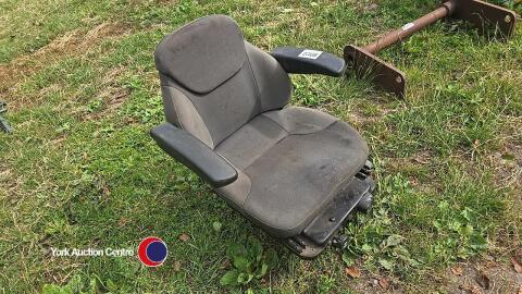 Air seat for tractor