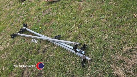 Steel roof rack, fit most low roof vans