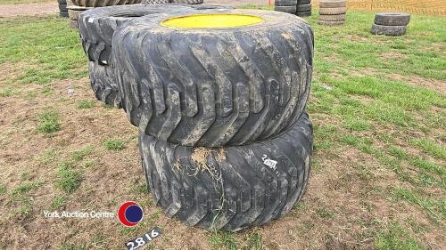 2 x Nokian 600/50R22.5 8 stud wheels good