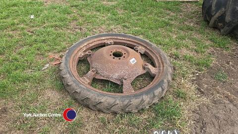 Row crop wheel, 8 stud 6.00 x 36, will fit MF 35 or 135