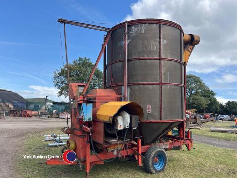 Master 10T mobile corn dryer