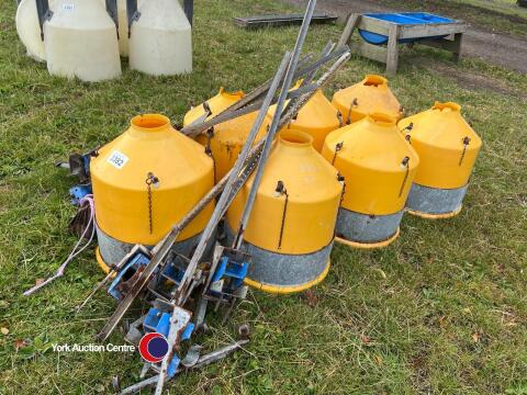 7 x Falcon 30kg dump feeders