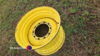 John Deere 6215R front wheel rim - 2