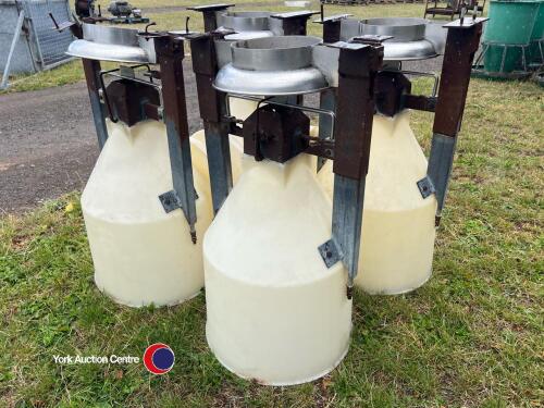 4 x lean machine weaner feeders