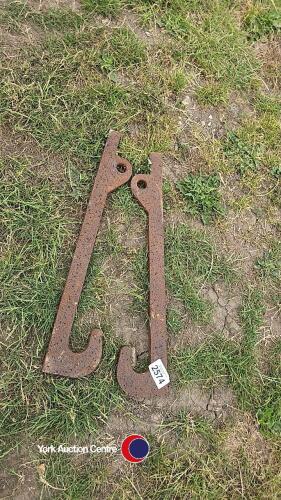 2 x JCB weld on brackets