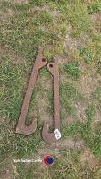 2 x JCB weld on brackets