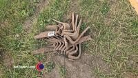 Quantity of power harrow tines - 3
