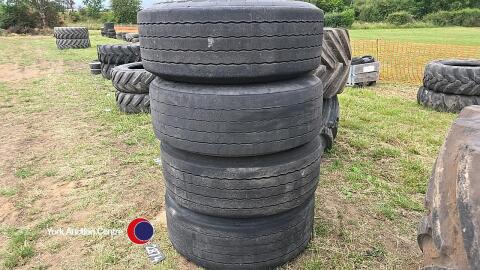 4 x 385-65-22.5 on wheels