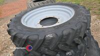 2 x 340-85-46 and 2 x 320-85-32 CASE rowcrop wheels - 2