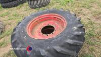 Pair of 14.9 R28 wheels - 2