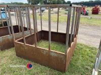 Cow feeder - 2