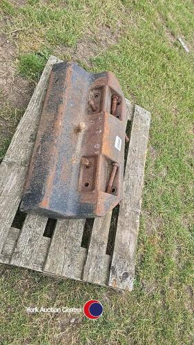 CAT Challenger front weight holder