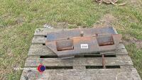 CAT Challenger front weight holder - 2