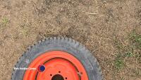 24x8.50/14 Kubota wheel and tyre - 3