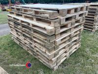 20 x large 8 x 4 pallets with ply top ideal for livestock barrier, lambing pens, cladding, splitting sheds