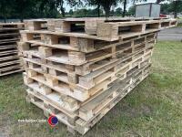 20 x large 8 x 4 pallets with ply top ideal for livestock barrier, lambing pens, cladding, splitting sheds