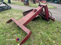 Small back end loader - 3