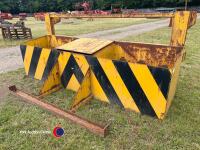 Front linkage tool/transport box - 2