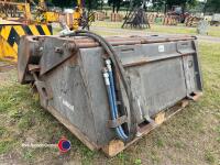 Skidsteer sweeper collector