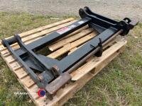Agriweld loader adapter plate, JCB to Q fit - 3